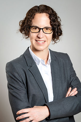 Mag.<sup>a</sup> Melanie Schön