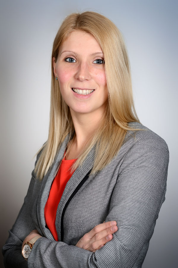  Jasmin Stern, BA MA